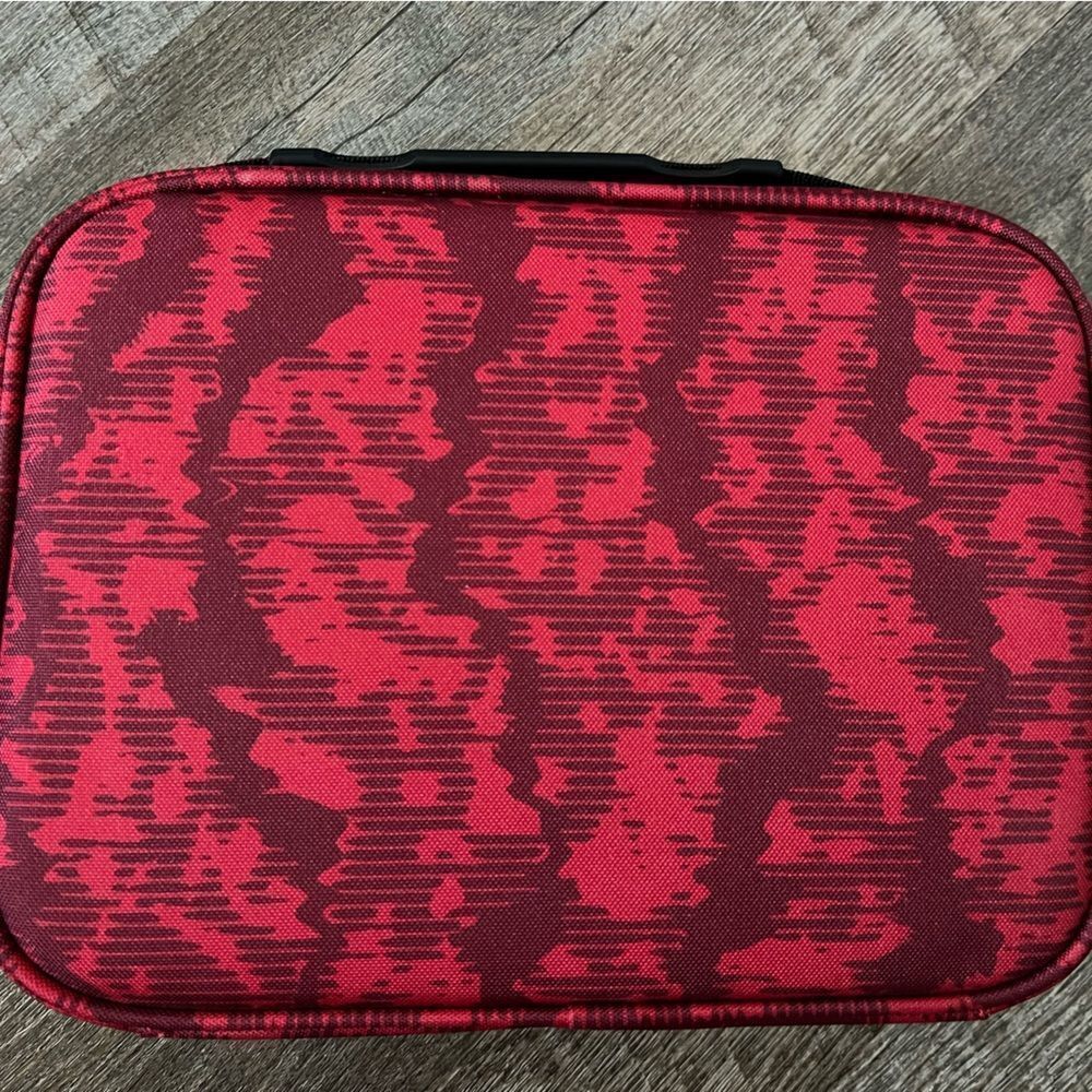 Nike Hard Shell Lunchbox - Picture 2 of 7